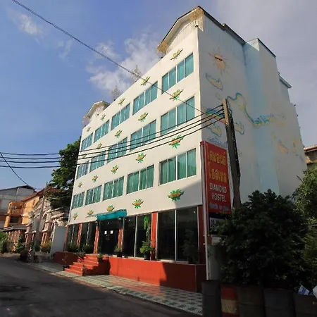 Oyo 410 Diamond Boutique Hostel-2